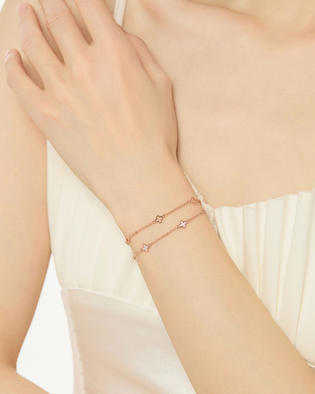 Flower Motif Two Strand Bracelet OHO0012